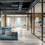 Oltre la scrivania: il valore delle aree comuni e ibride