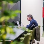 Office suite, coworking e uffici arredati: come cambia il mondo dell’ufficio a Milano